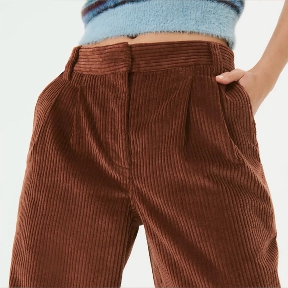 Aritzia Sunday Best Harvey Corduroy Trouser Pant in Cognac Size 8 - Picture 4 of 12